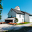 Die ehemalige Propsteikirche auf dem Gipfel des Petersbergs.