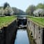 Eine der vielen Schleusen, die König Ludwig I. am Alten Kanal erbauen ließ