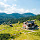10 Berghütten für den August: Die schönsten Einkehrtipps in den Alpen