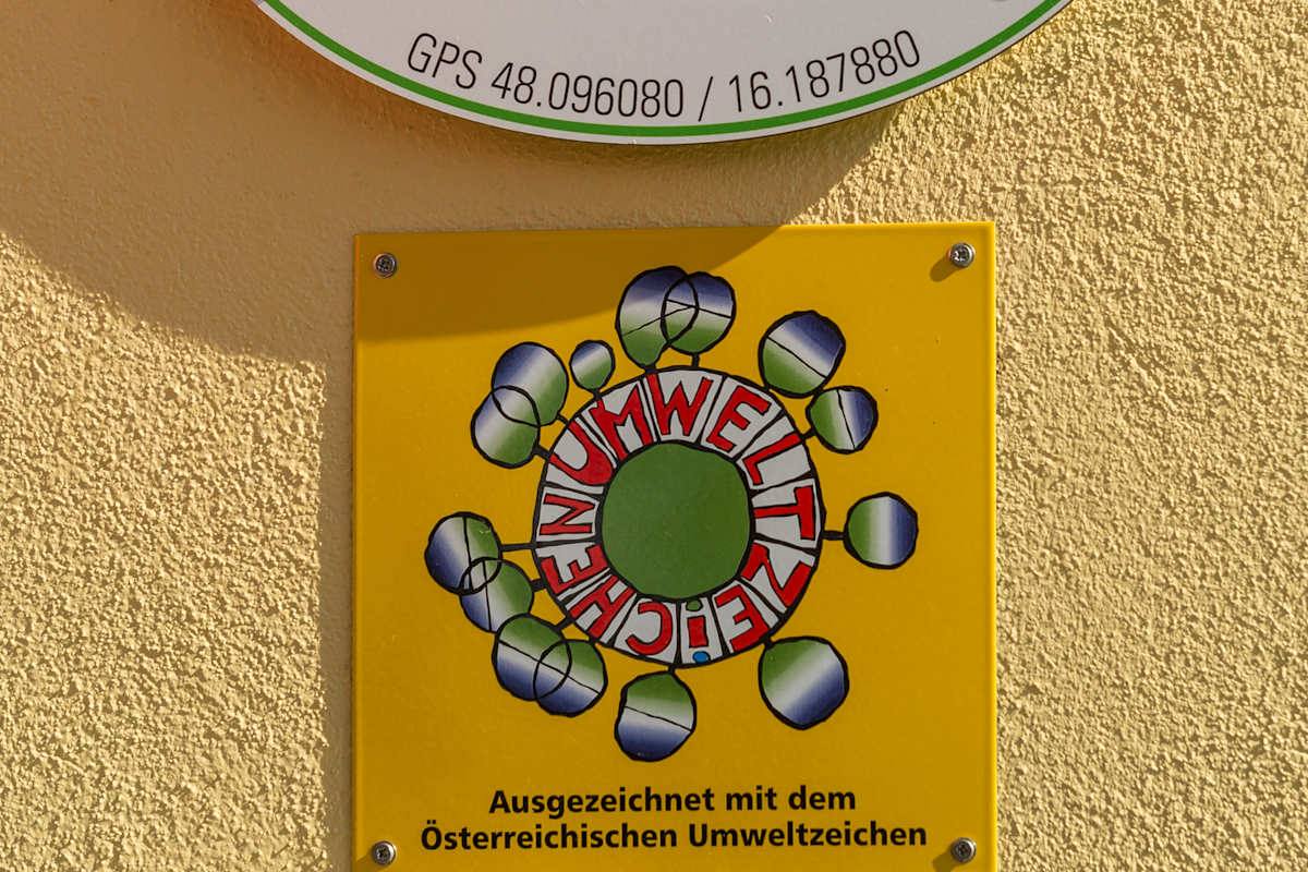 Höllensteinhaus mit Österreichischem Umweltzeichen