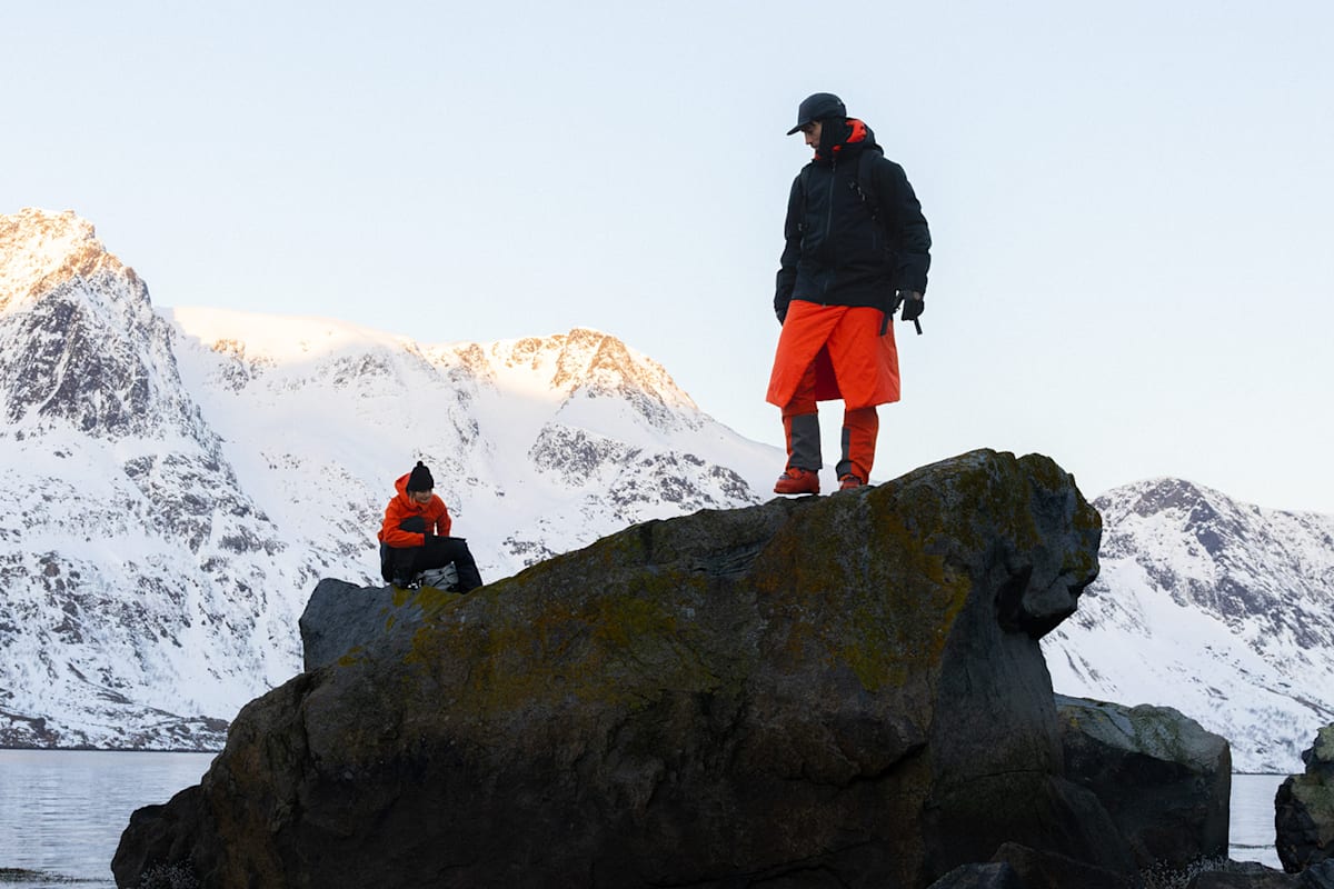 Houdini produziert robuste Kleidungsstücke mit vielen Einsatzmöglichkeiten, egal ob bei Wind, Kälte oder Regen.
