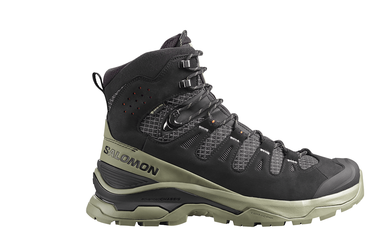 Der neue Hiking-Schuh Quest 5 GORE TEX in Schwarz und Mattgrün.