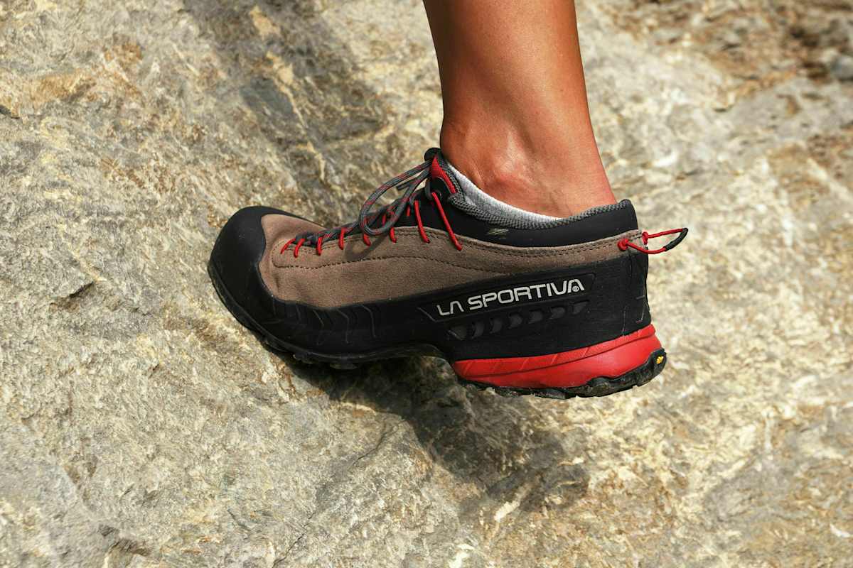 Schuhe fürs Speed-Hiken: Gummisohle