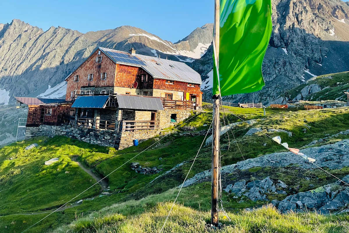 Die Bonn-Matreier Hütte in der Venedigergruppe