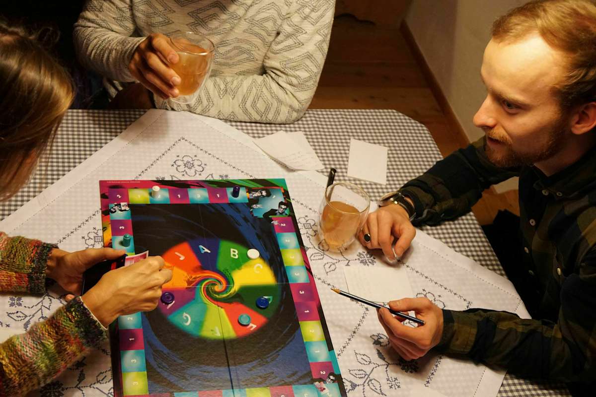Hüttenabend: Brettspiel Nobody is perfect