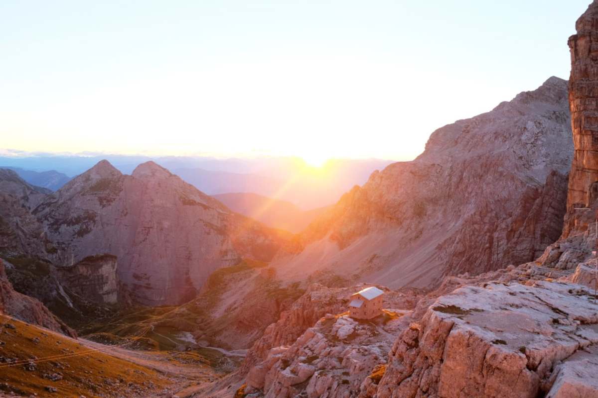 Sonnenaufgang am Rifugio Pedrotti