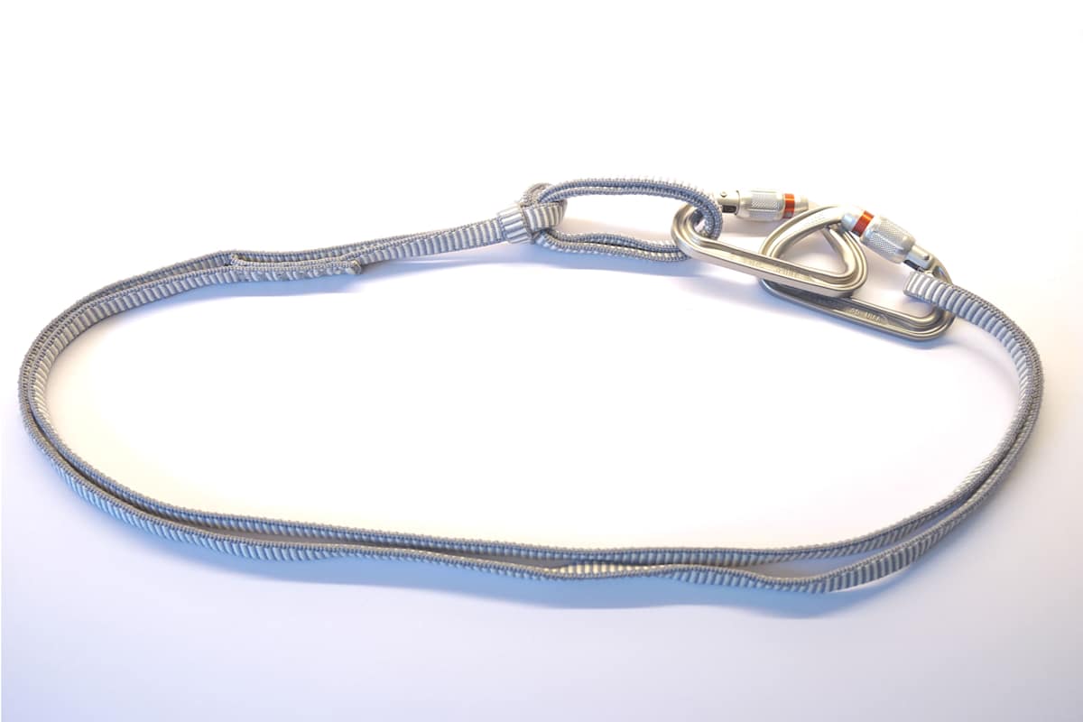 Vorbereitete Standplatzschlinge: „Weiches Auge“ mit doppeltem Bulinknoten