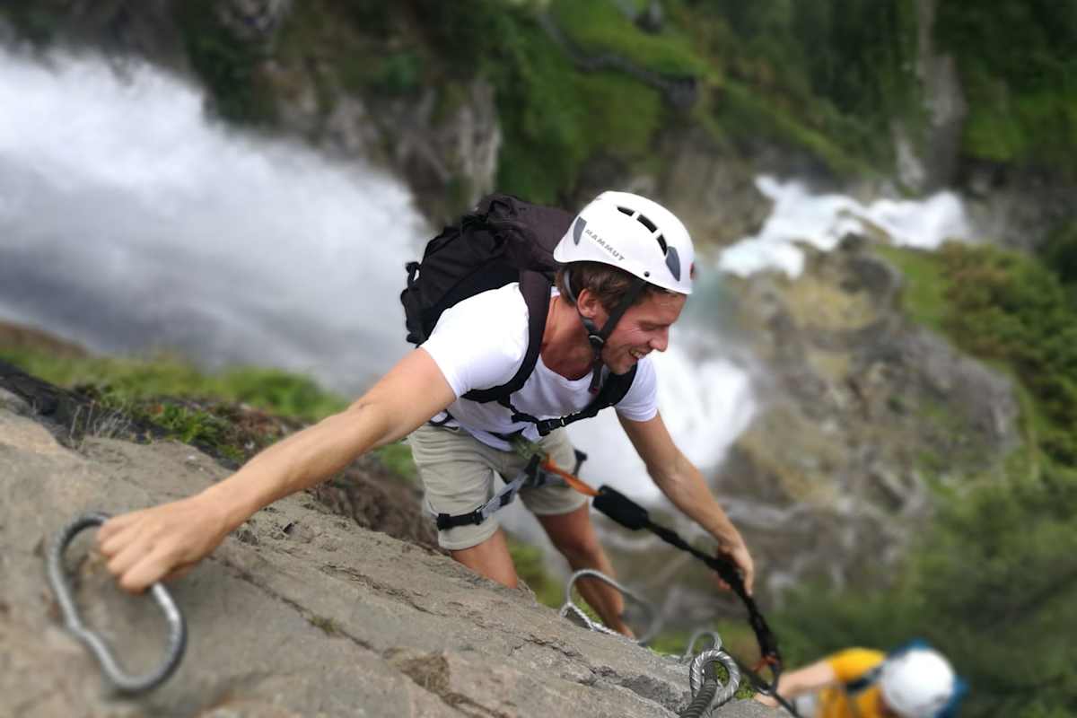 Kurz vor dem Ausstieg des Klettersteigs Stuibenfall