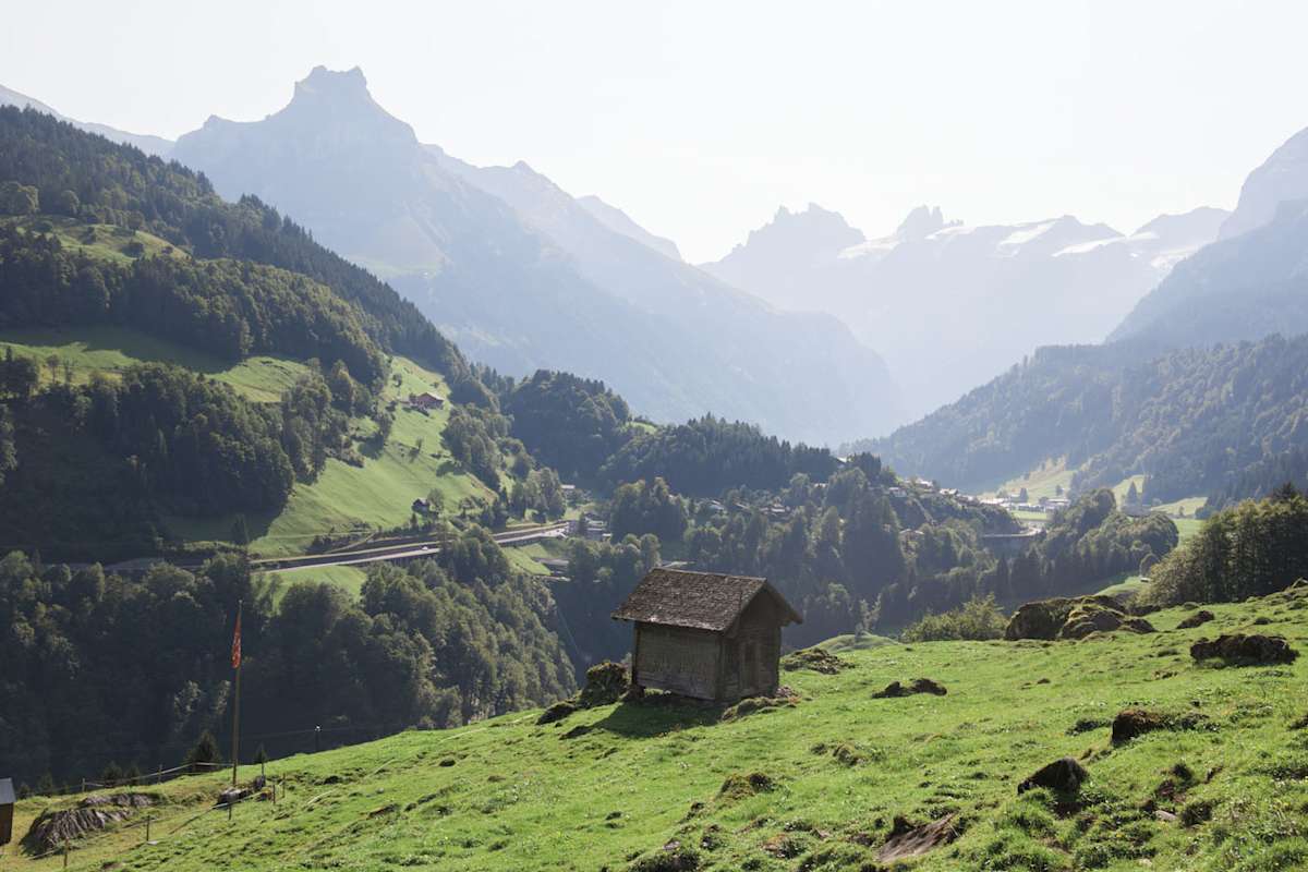 Bereits im ersten Wegabschnitt hat man einen tollen Ausblick