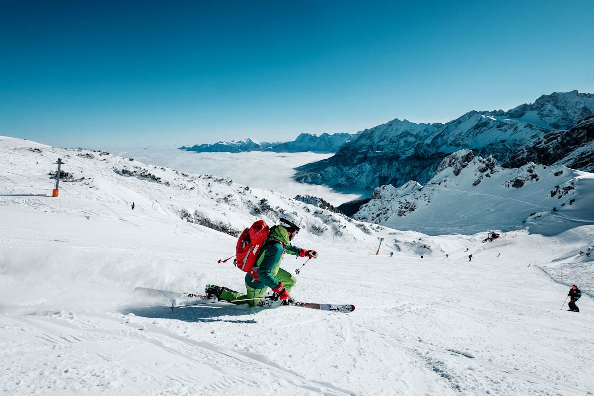 Telemark-Abfahrt vom Osterfelderkopf in Bayern