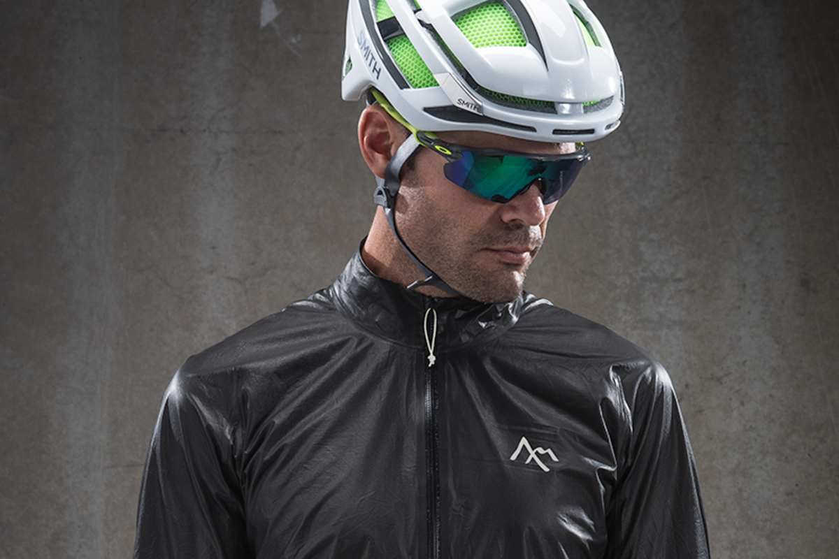 97 Gramm absoluter Wetterschutz von 7Mesh