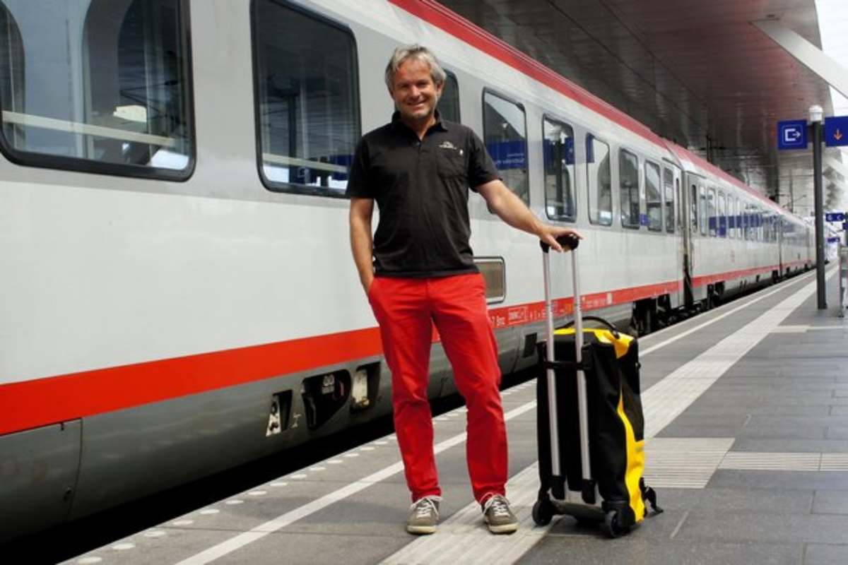 Tester Gerald Valentin mit dem Duffle RG