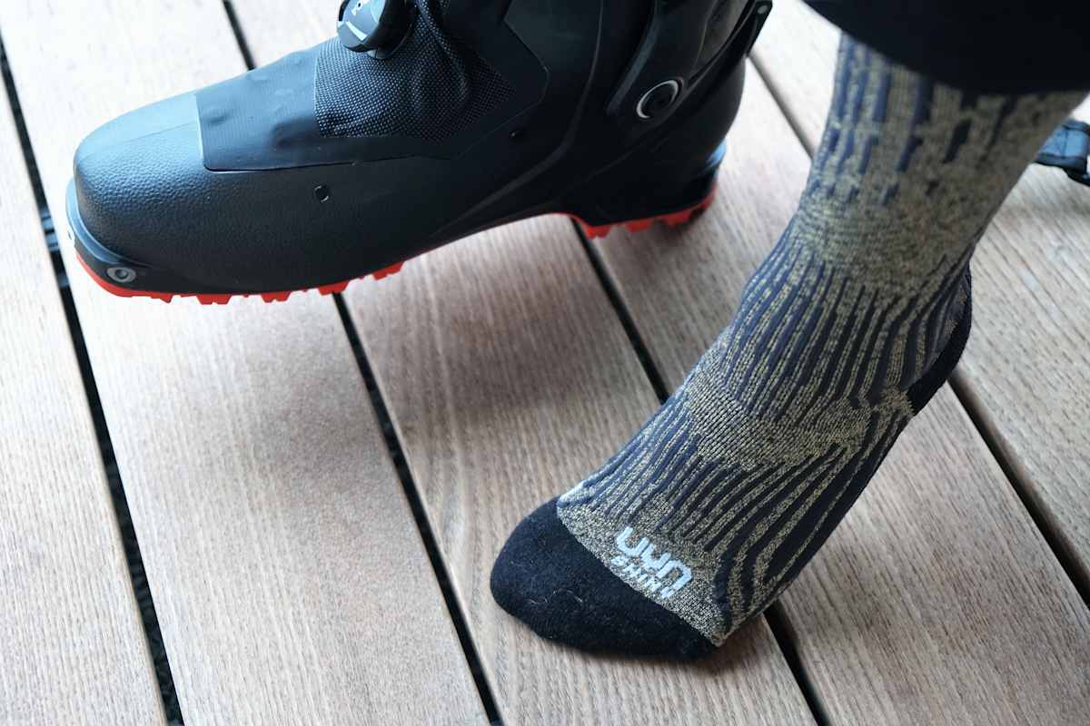 Einzigartiges Wohlfühlklima in den Schuhen: Kaschmir-Mix-Socken von UYN. (Foto: Angela Faber)