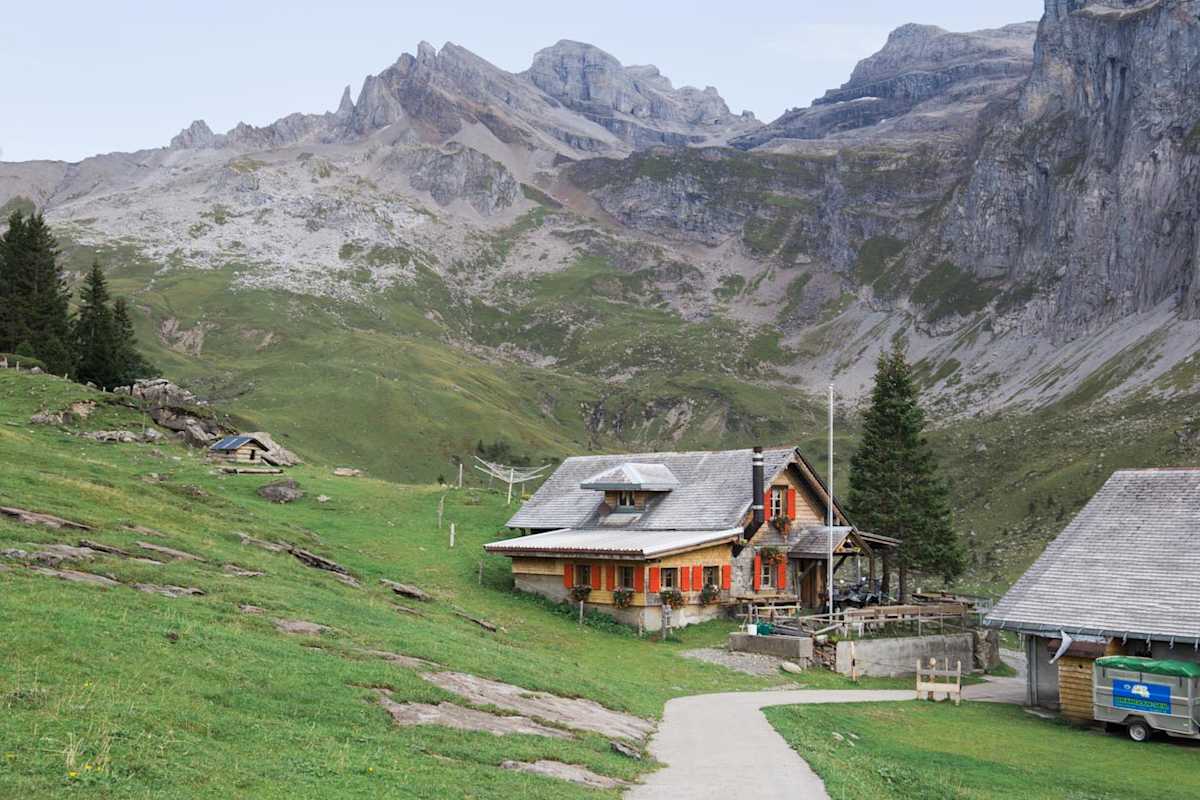 Die Chrüzhütte (1.713 m) auf der Bannalp