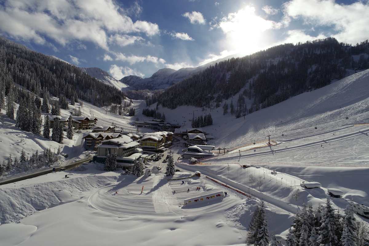 Ein Traumskitag mit Sonnenschein in Zauchensee geht zu Ende