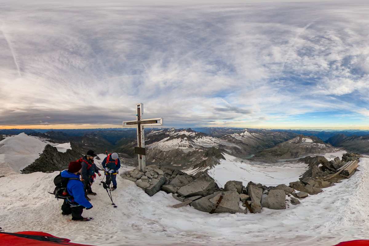 Panorama vom Gipfel des Großvenedigers