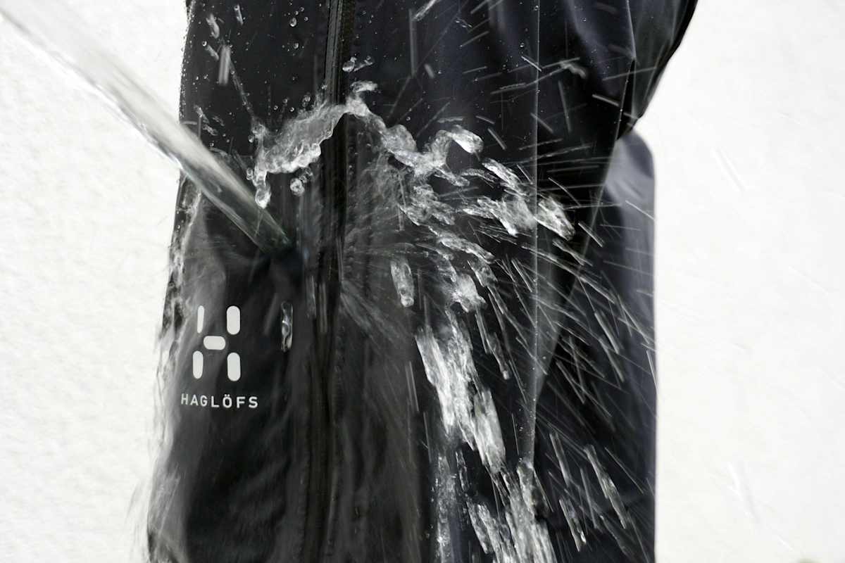 Die L.I.M. III Pant von Haglöfs 