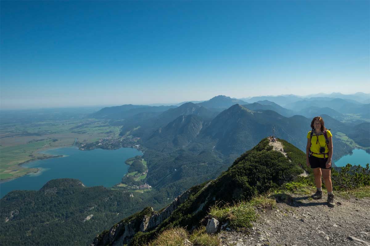 Vom Herzogstand blickt man auf Kochel- und Walchensee 