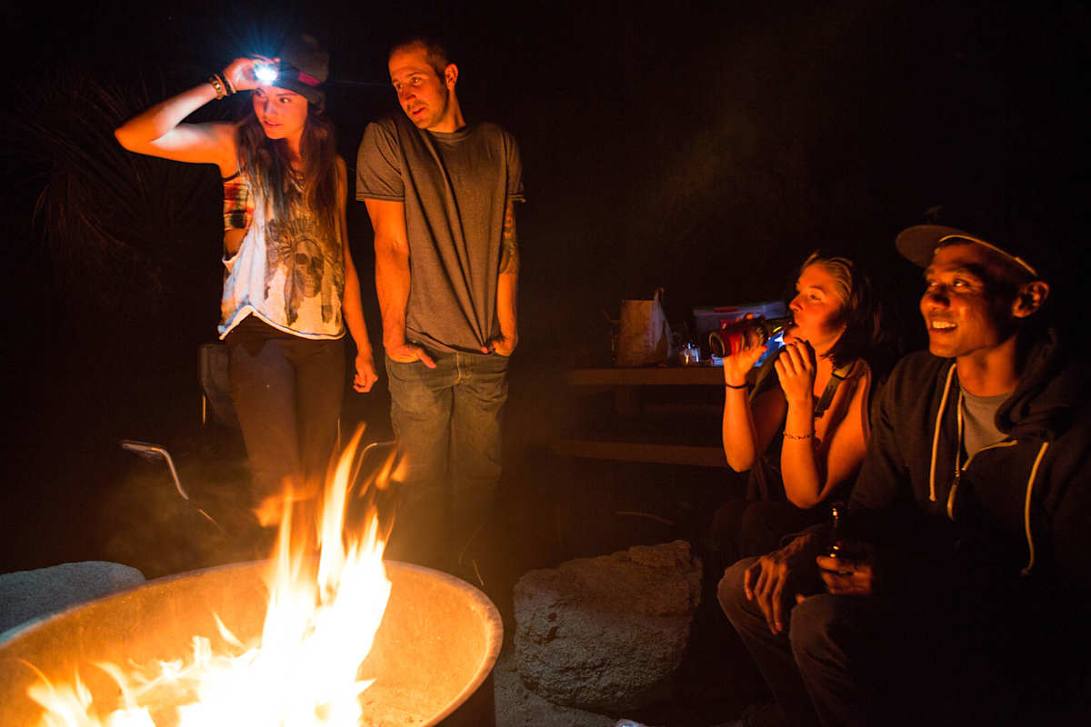 Lagerfeuer im Nationalpark Joshua Tree