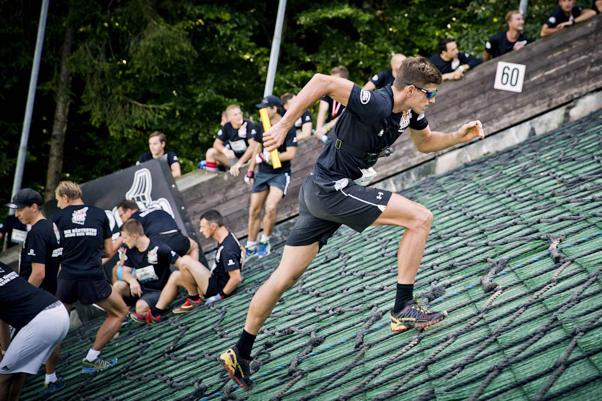 Julian Eberhard Red Bull 400