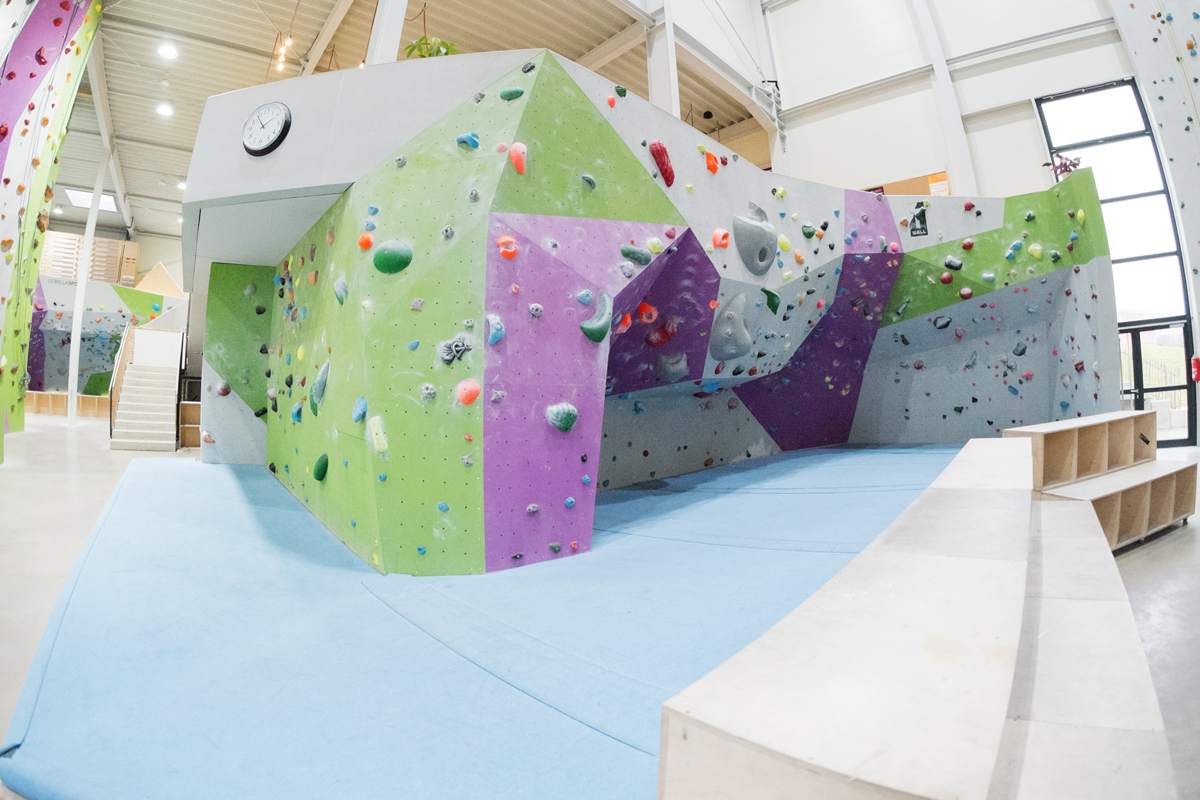 Im Kletterzentrum Saarlous findet man genügend Platz, um sich vollends auszupowern.