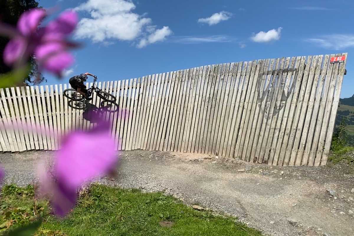 Wallride auf der Z-Line