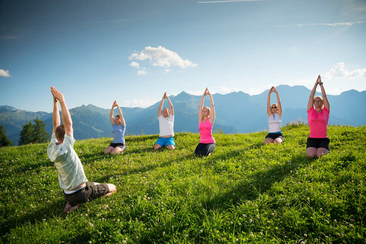 Yoga auf der Bichlalm