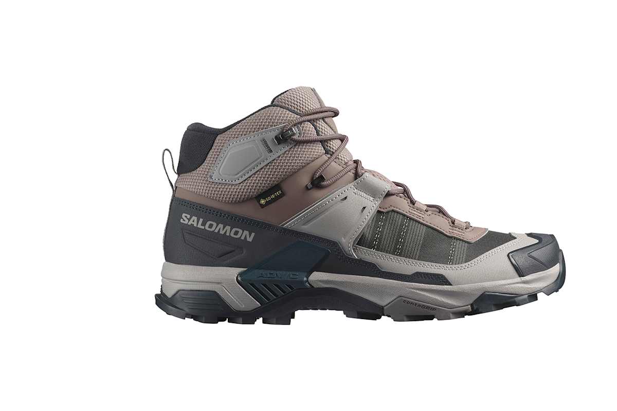 packshot vom schuh x ultra 5 mid gore-tex von salomon