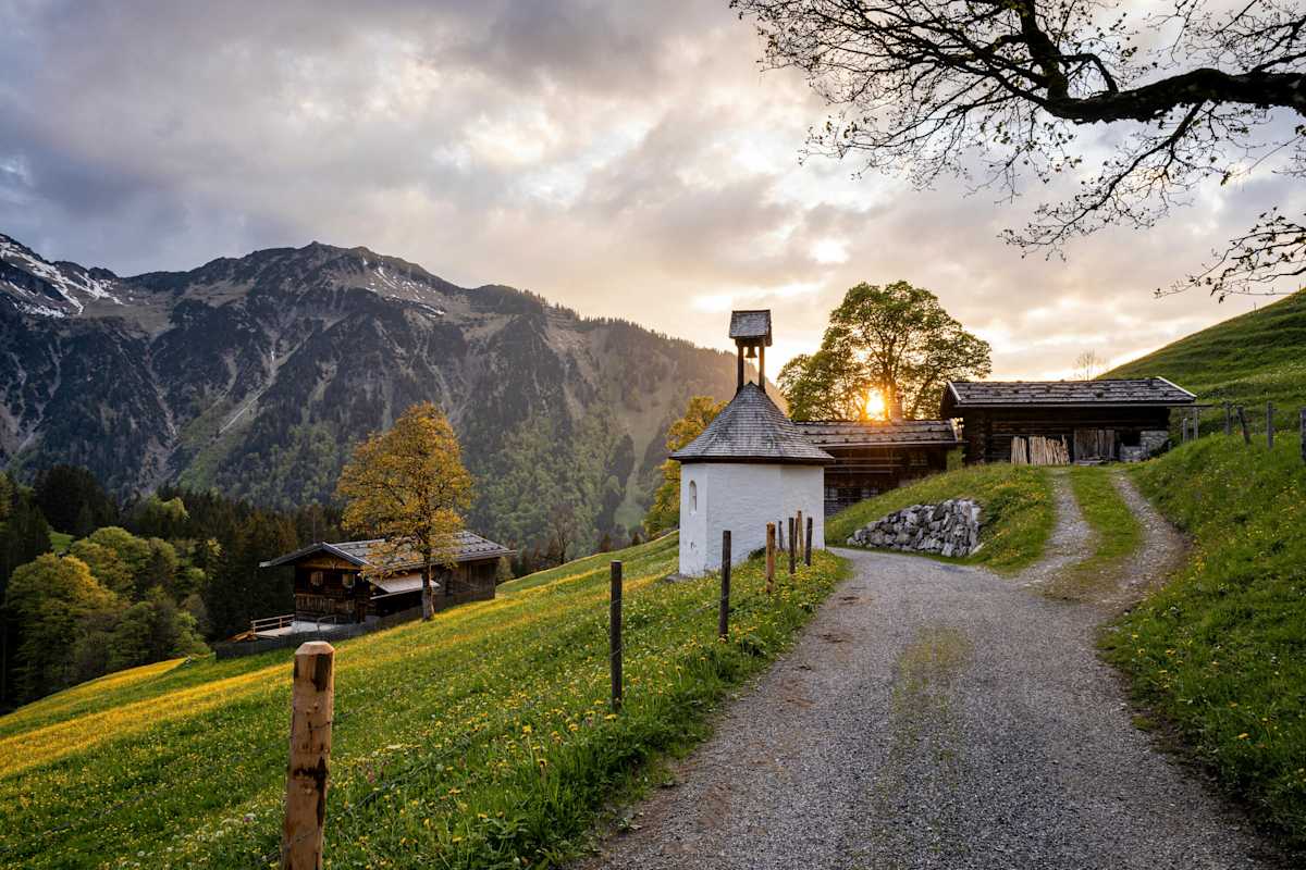 Abendstimmung im Bergbauerndorf