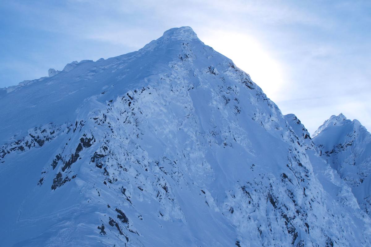 Surettahorn östlich vom Splügenpass an der Grenze zu Italien