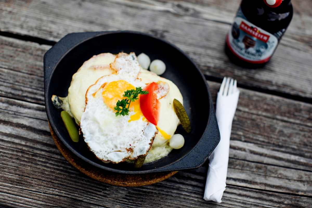 Eine Mahlzeit von der Gletscherstube.