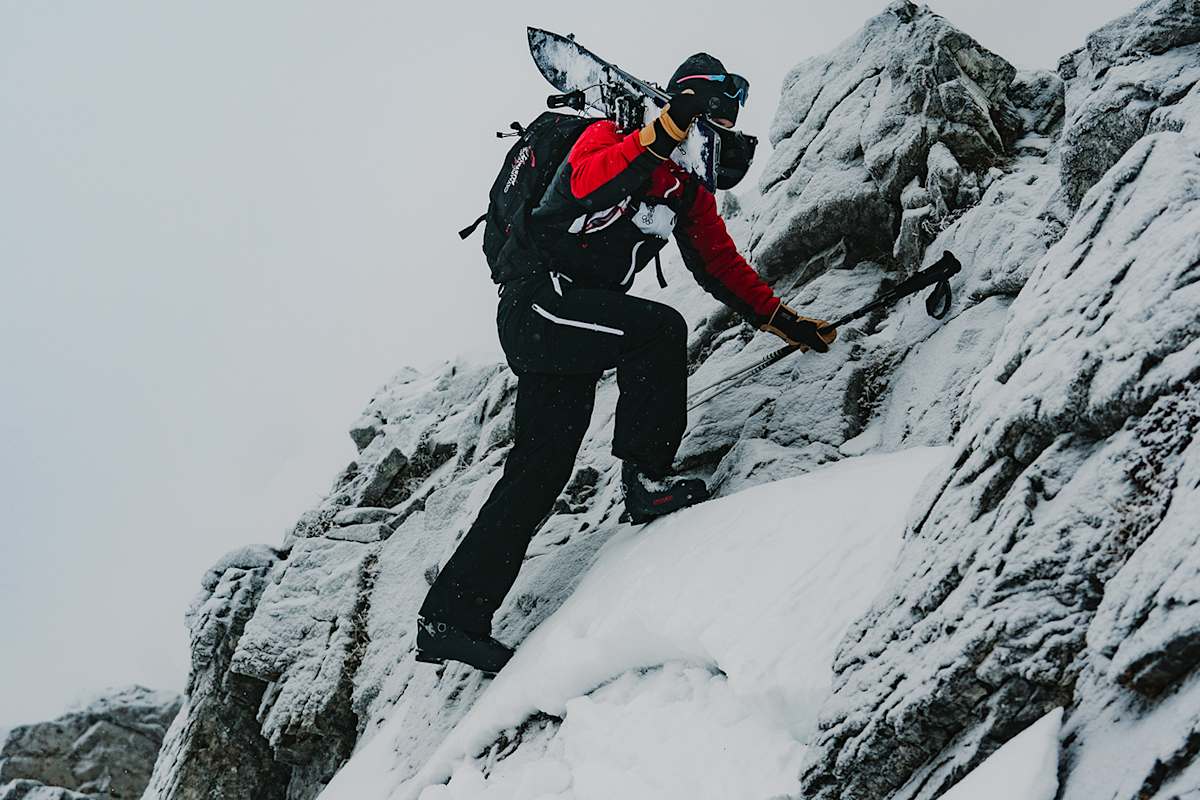 Alex Payer weiß, dass fürs richtige Skitourentraining drei Aspekte zählen: Ausdauer, Kraft und Kondition.