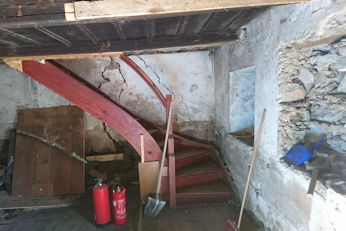 Die Alte Prager Hütte vor den Sanierungsarbeiten 2017.