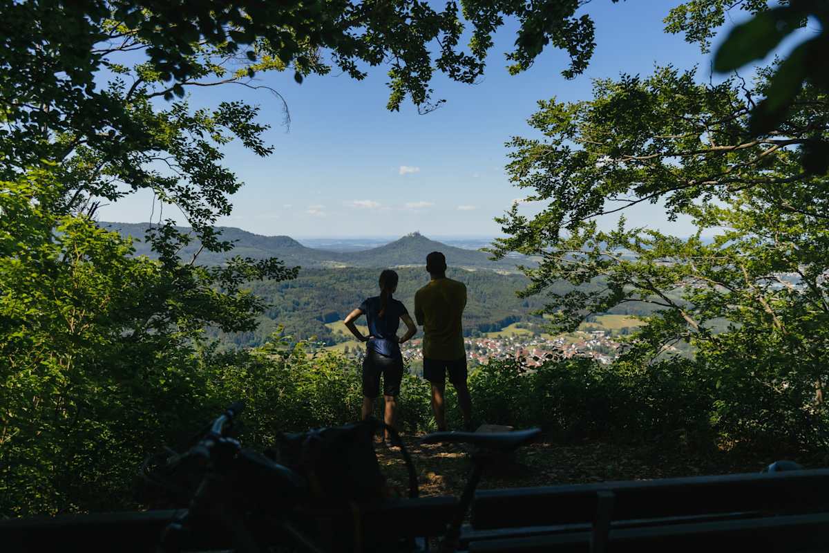 Ausblick auf die Burg Hohenzollern in Baden-Württemberg.