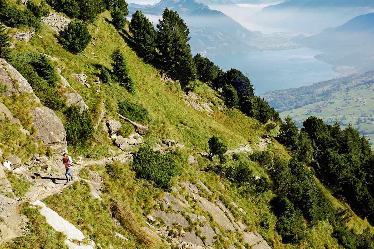 Wandern Niesen Schweiz Bergwelten
