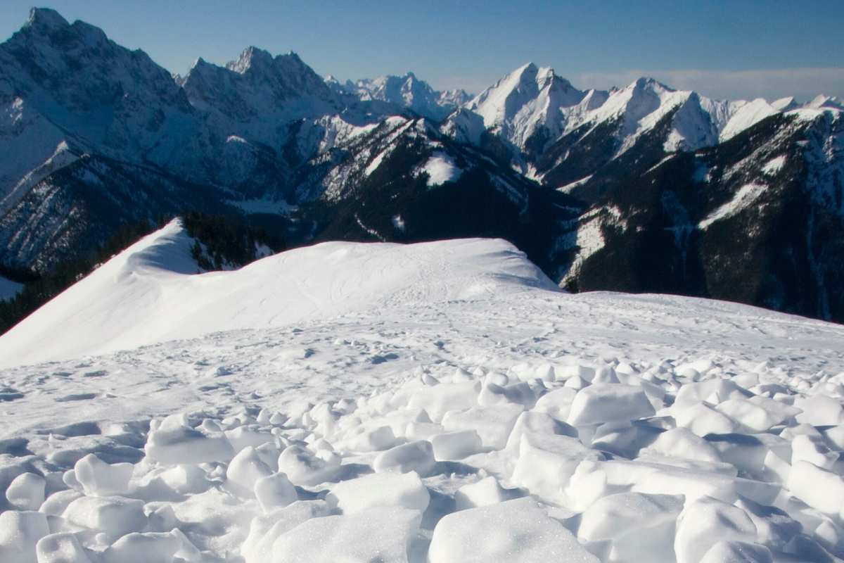 Bruchharsch Bergwelten Schneekunde