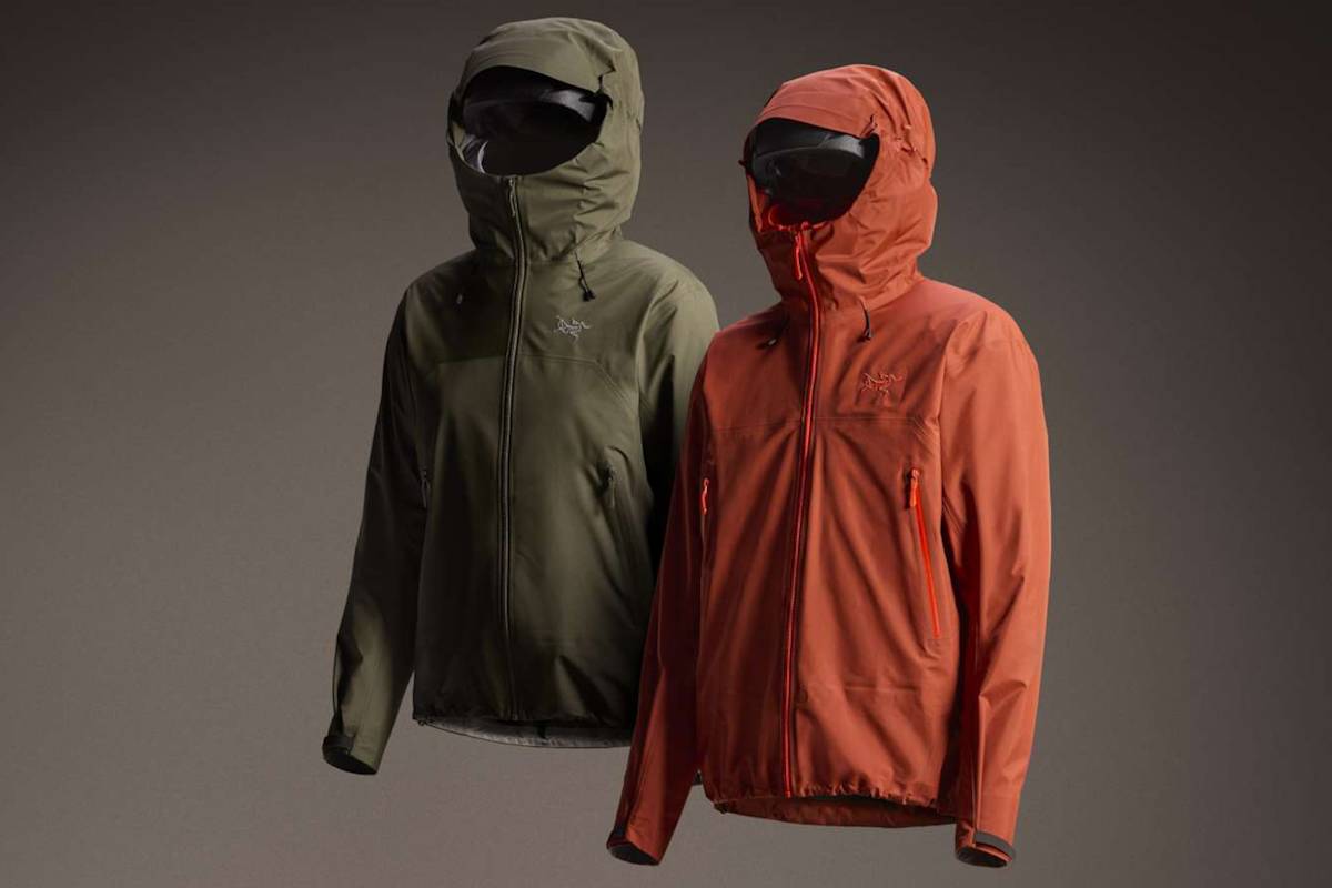 Superleicht, wetterfest und vielseitig einsetzbar – in der Arc’teryx Beta SL findest du einen treuen Ganzjahresbegleiter für all deine Lieblingsaktivitäten.