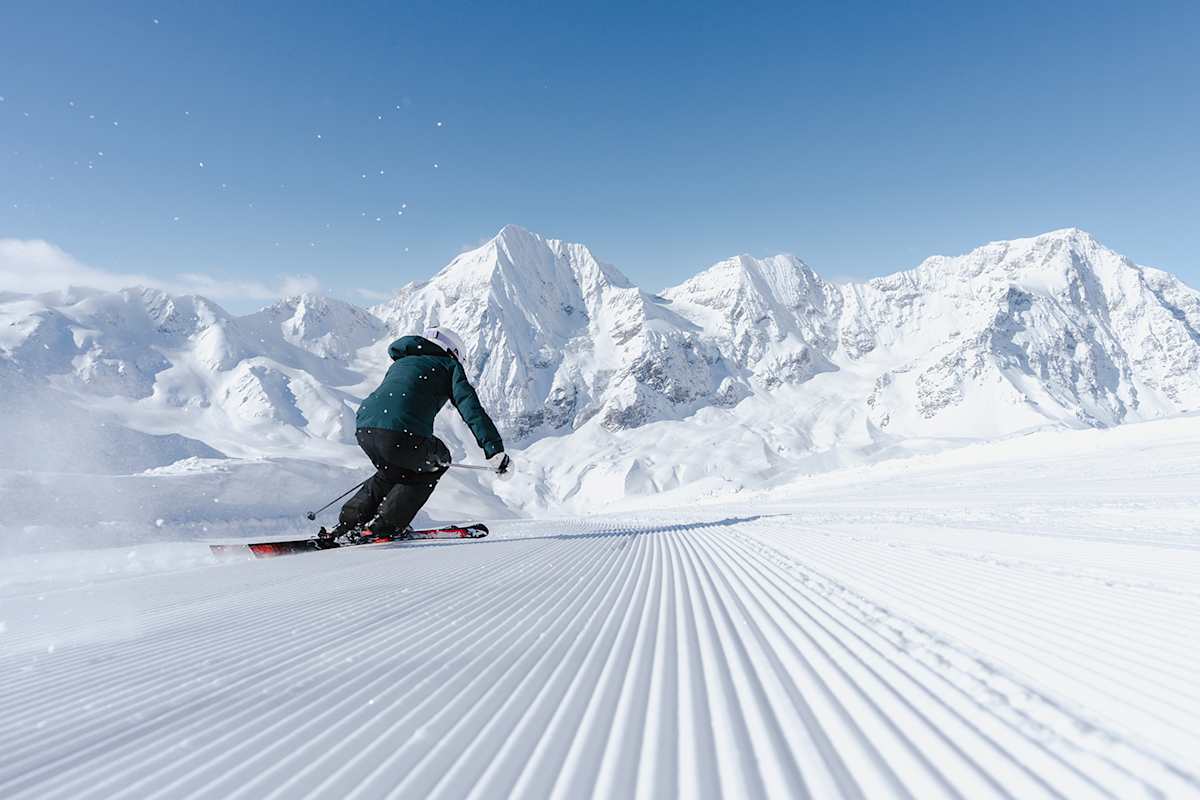 Auf den bestens präparierten Pisten macht das Skifahren gleich doppelt so viel Freude.