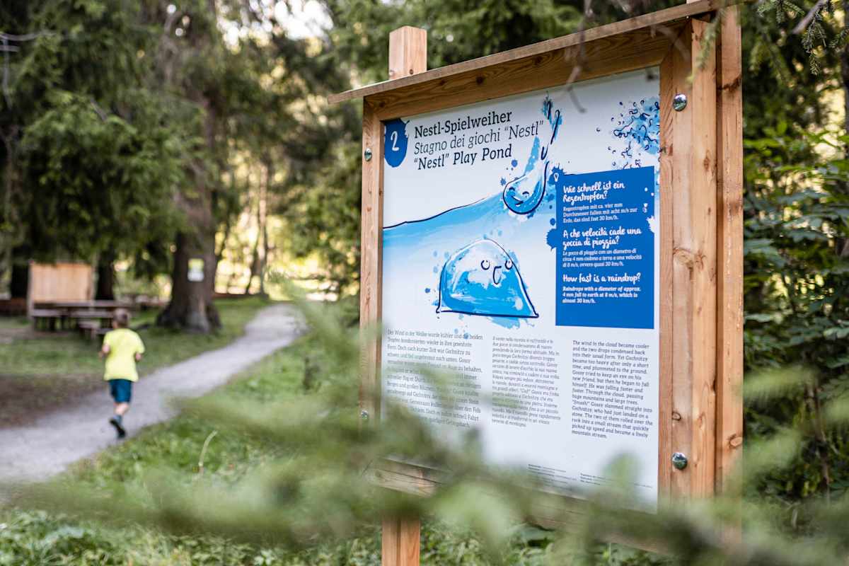 Für kleine und große Entdecker gibt es in Sterzing-Ratschings-Gossensass viele Themenwege zu erkunden.