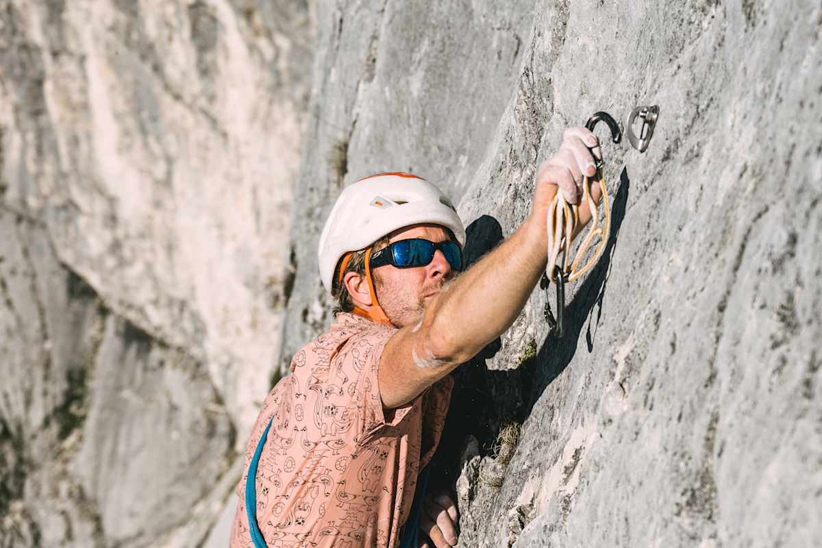 Beim Klettern am Fels musst du mögliche Risiken selbst einschätzen