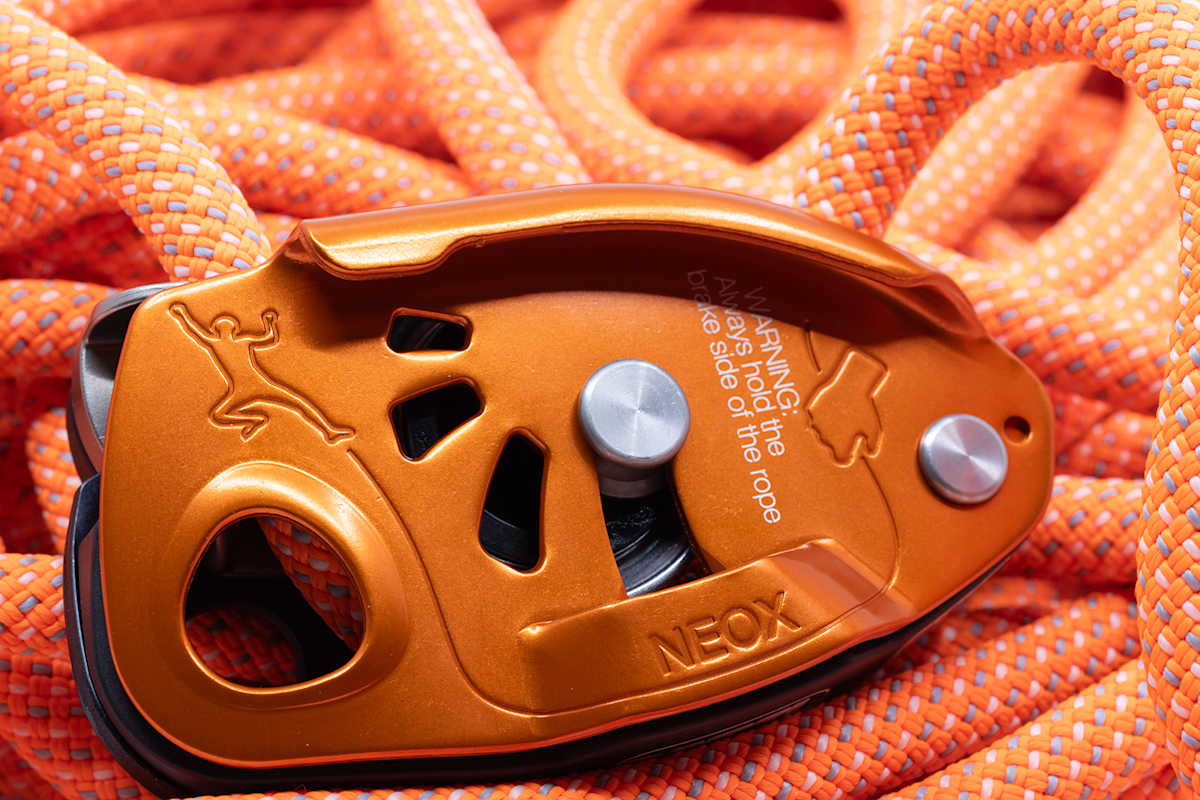 Mit dem NEOX® bist du immer sicher unterwegs.