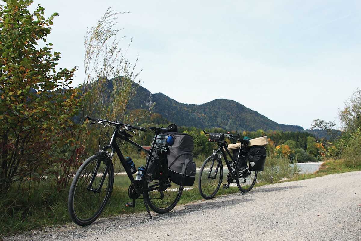 Radfahren entlang der Isar