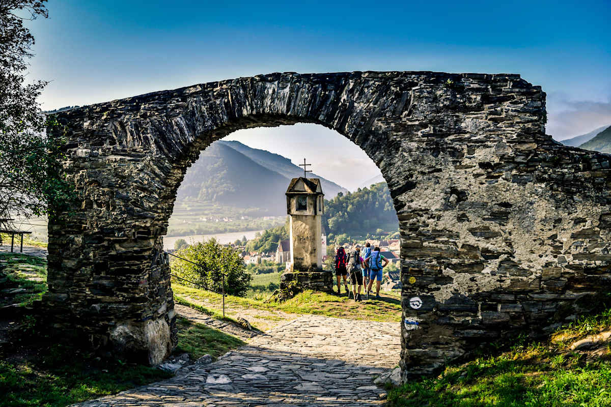 Rotes Tor in Spitz am Welterbesteig Wachau