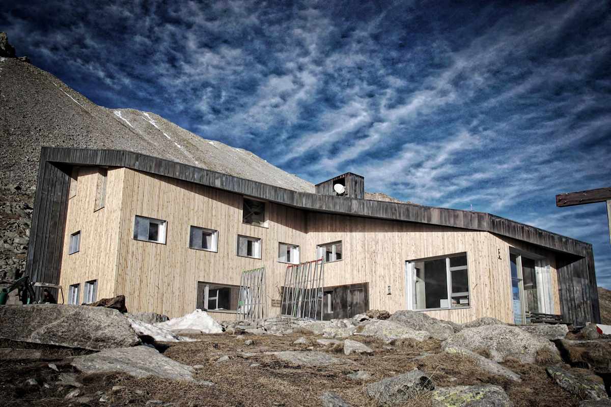 Die Edelrauthütte in den Zillertaler Alpen in Südtirol