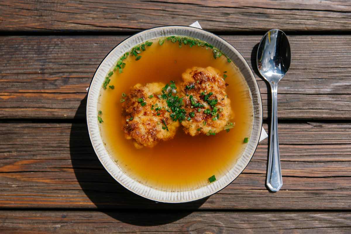 Kaspressknödelsuppe