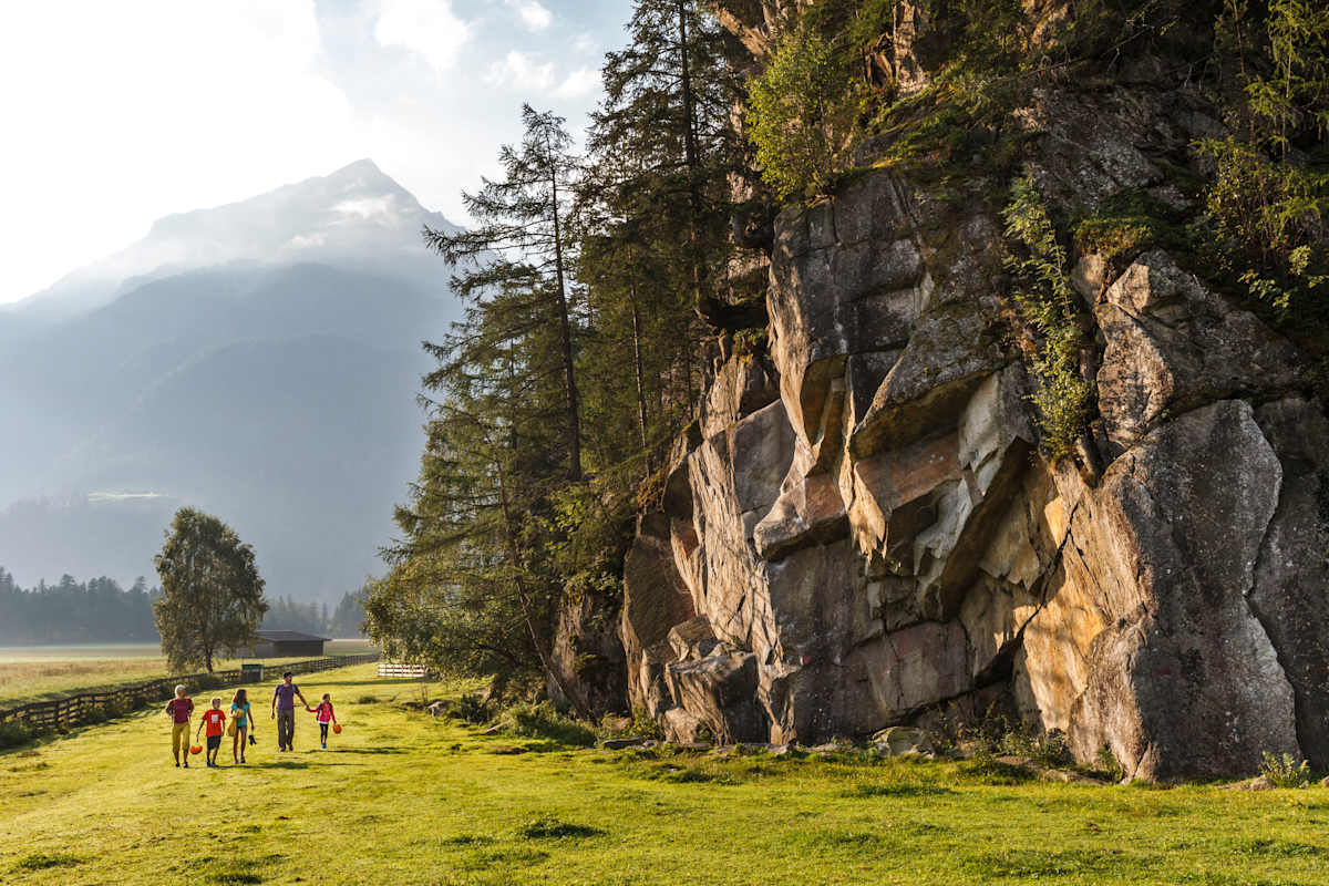 Familientraum in Stein: Klettergarten Oberried im Ötztal