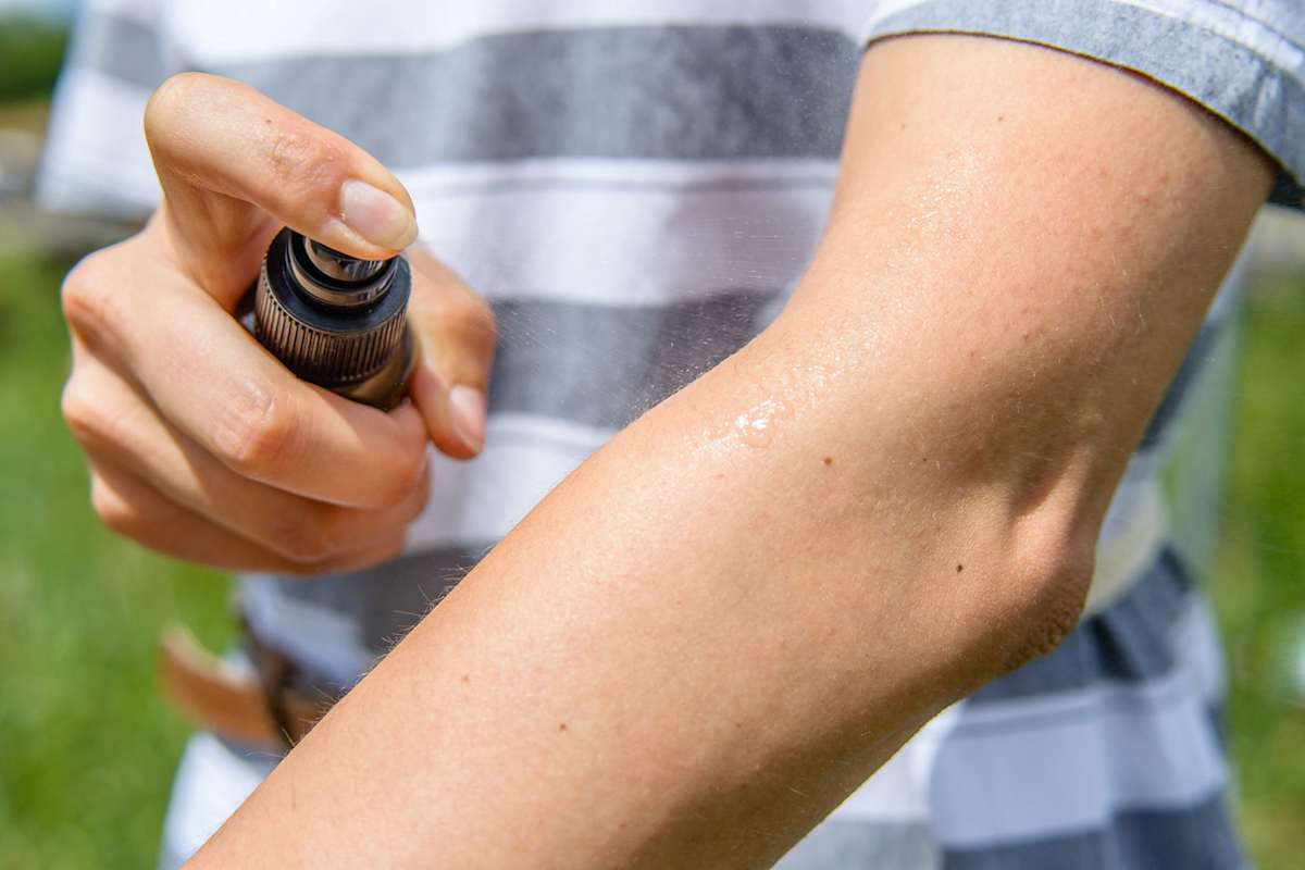 Natürlicher Insektenschutz: Gelsenspray