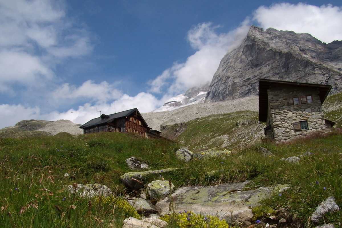 Die Geraer Hütte in den Zillertaler Alpen in Tirol sucht neue Pächter ab 2027.