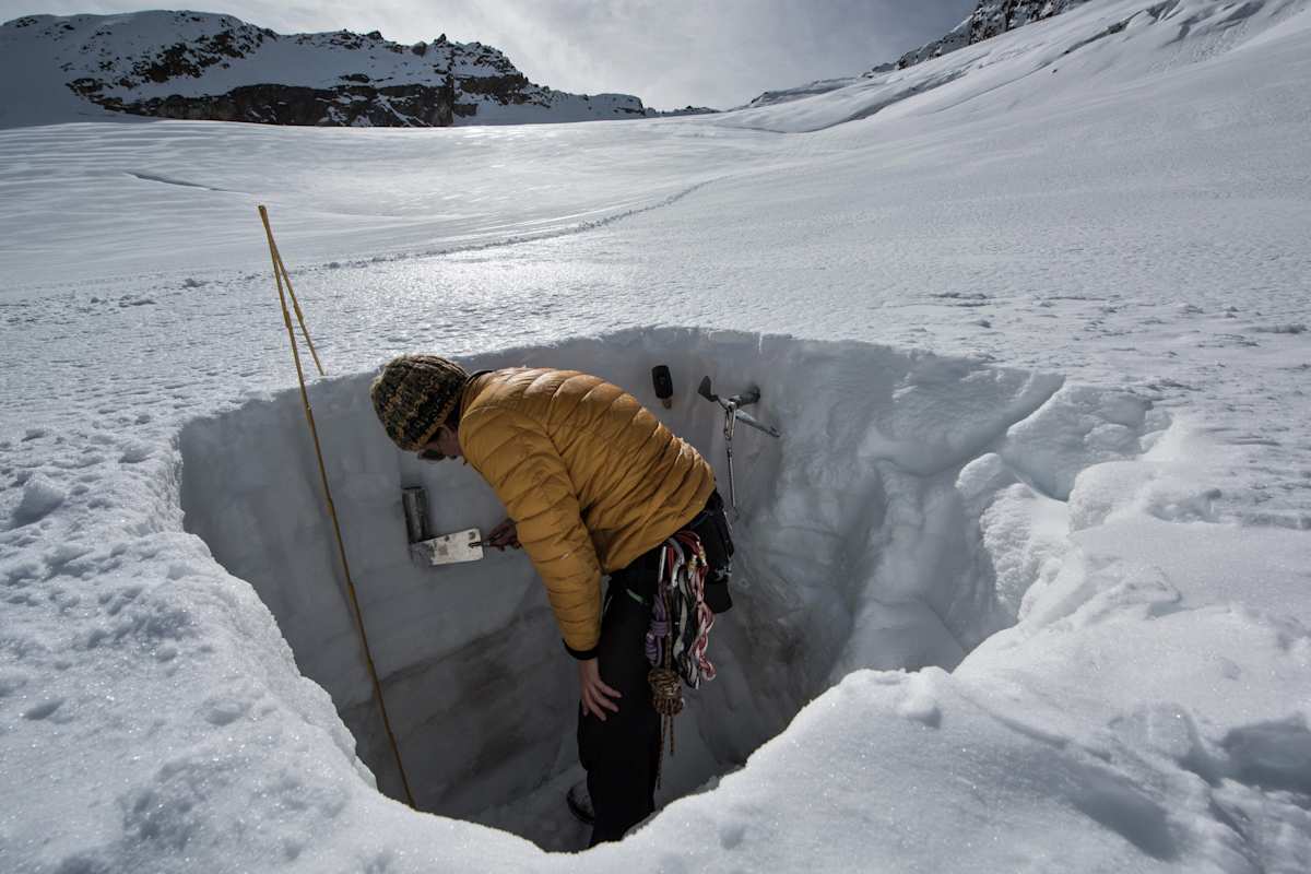 Gletscherforscher bei der Arbeit