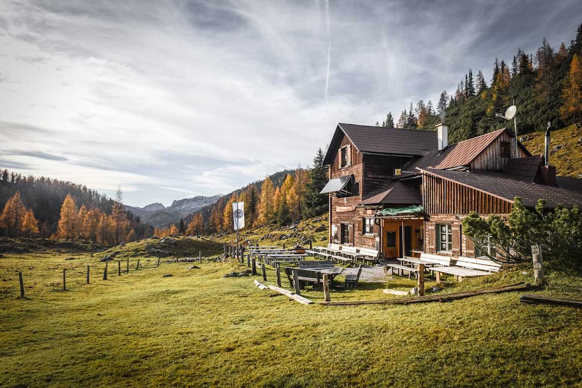 Herbststimmung auf der Hochmölbinghütte